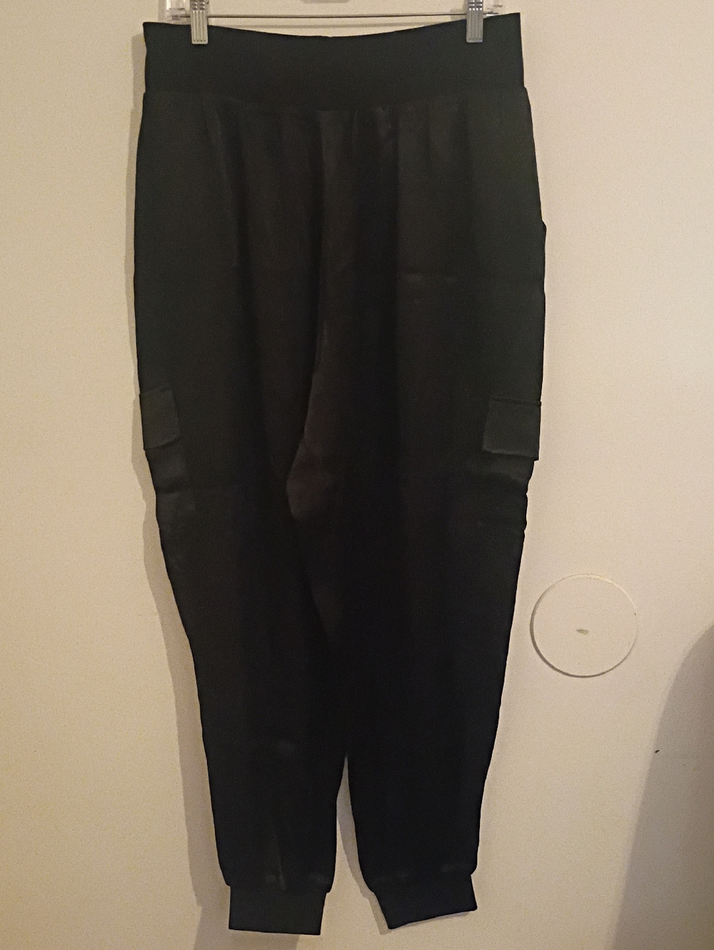 Boston Proper Women's Black Shiny Cargo Pants 100% Viscose Sz L